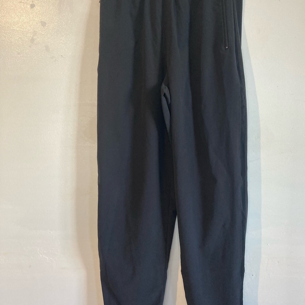 Nike Man Thin Track Black Pants Zippers on the Legs and Zip up Pockets Size M